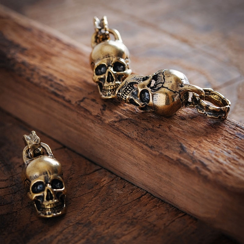 พวงกุญแจหัวกะโหลกสไตล์วินเทจ พ - Gothic Skull Ring บทวิจารณ์และราคา