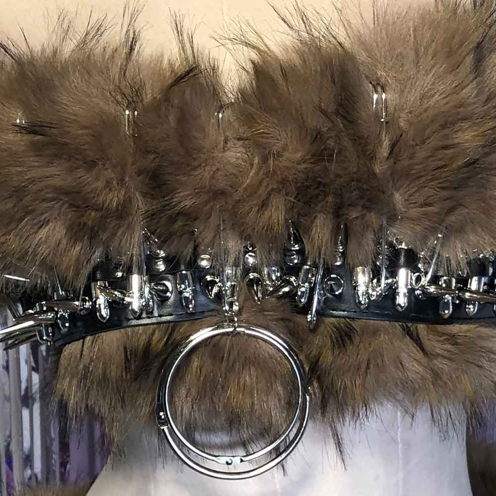 เสื้อครอปขนเฟอร์เทียมสไตล์กรัน - Gothic Skull Ring บทวิจารณ์และราคา